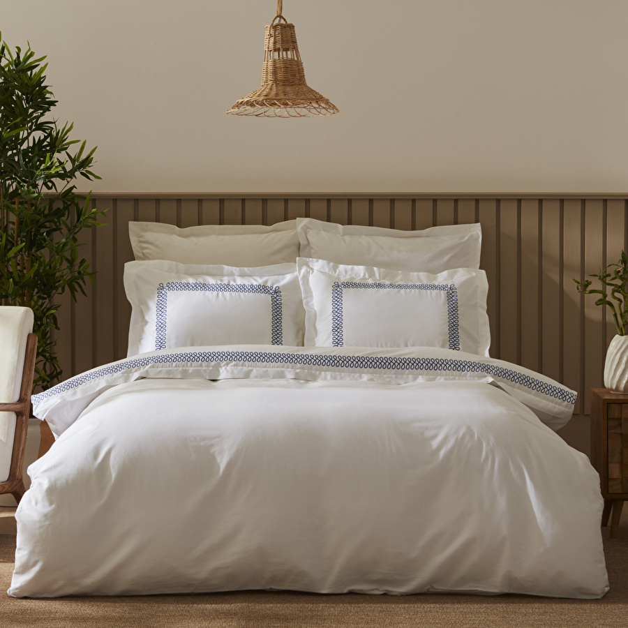 DAKOTA INDIGO BAMBOO EMBROIDERED DOUBLE KS DUVET COVER SET