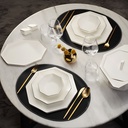 طقم Karaca Fine Pearl Extra Eight Corner لـ 12 شخص مكون من 62 قطعة بلون ذهبي