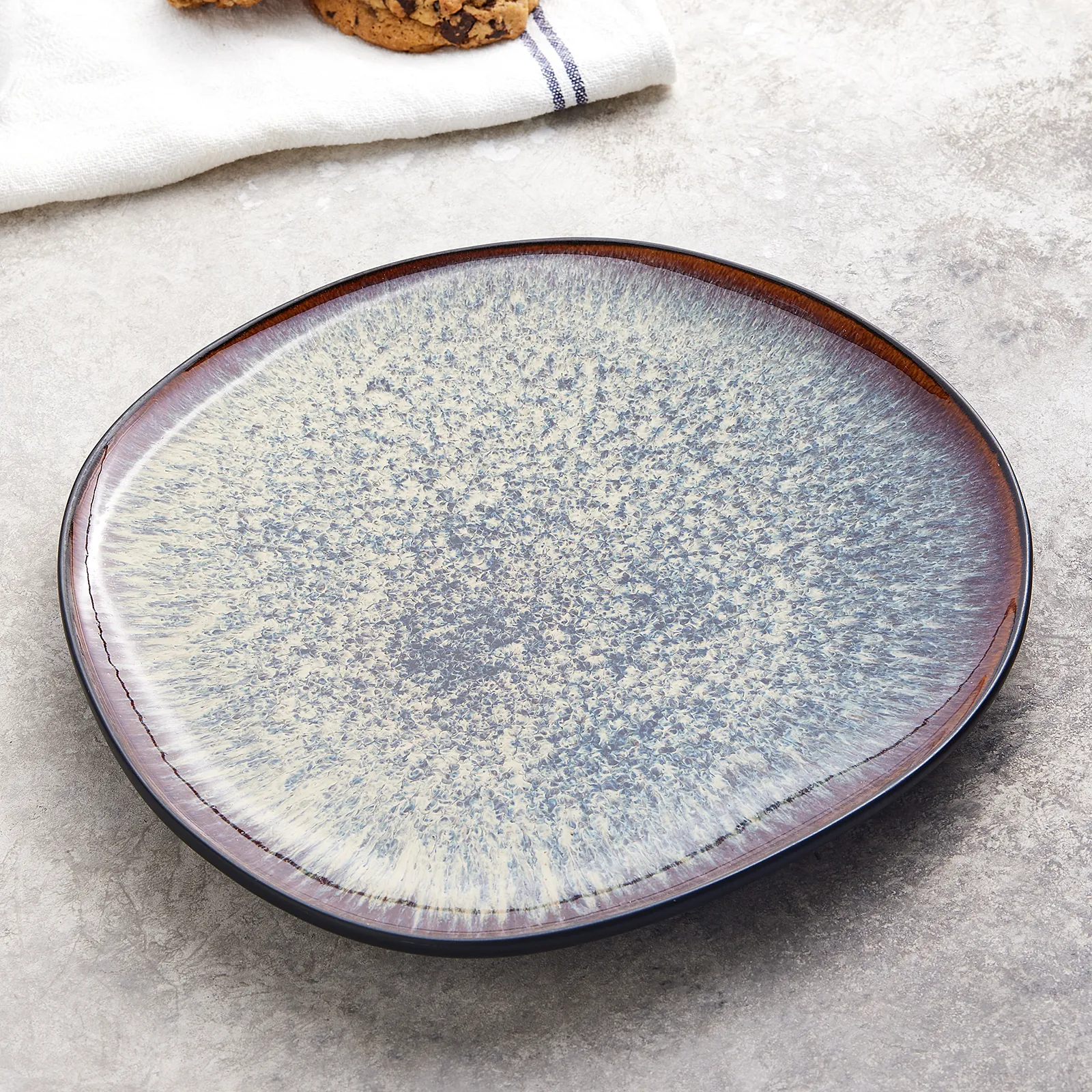 KARACA BLACK GALACTIC SERVING PLATE