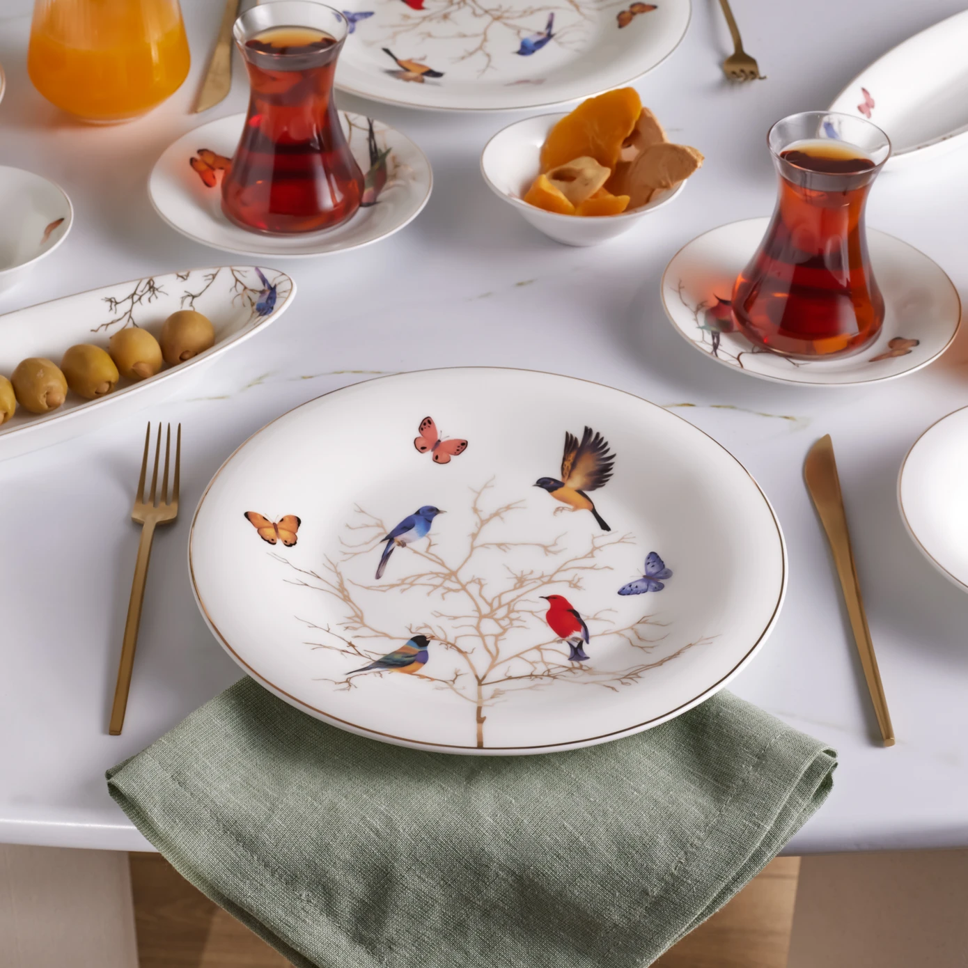 KARACA FINE PEARL NEW GRACE WHITE 26 PIECES BREAKFAST SET RND