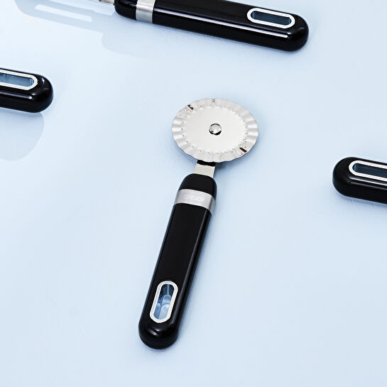 KARACA MASTERMAID  HAMUR KESİCİ, SİYAH