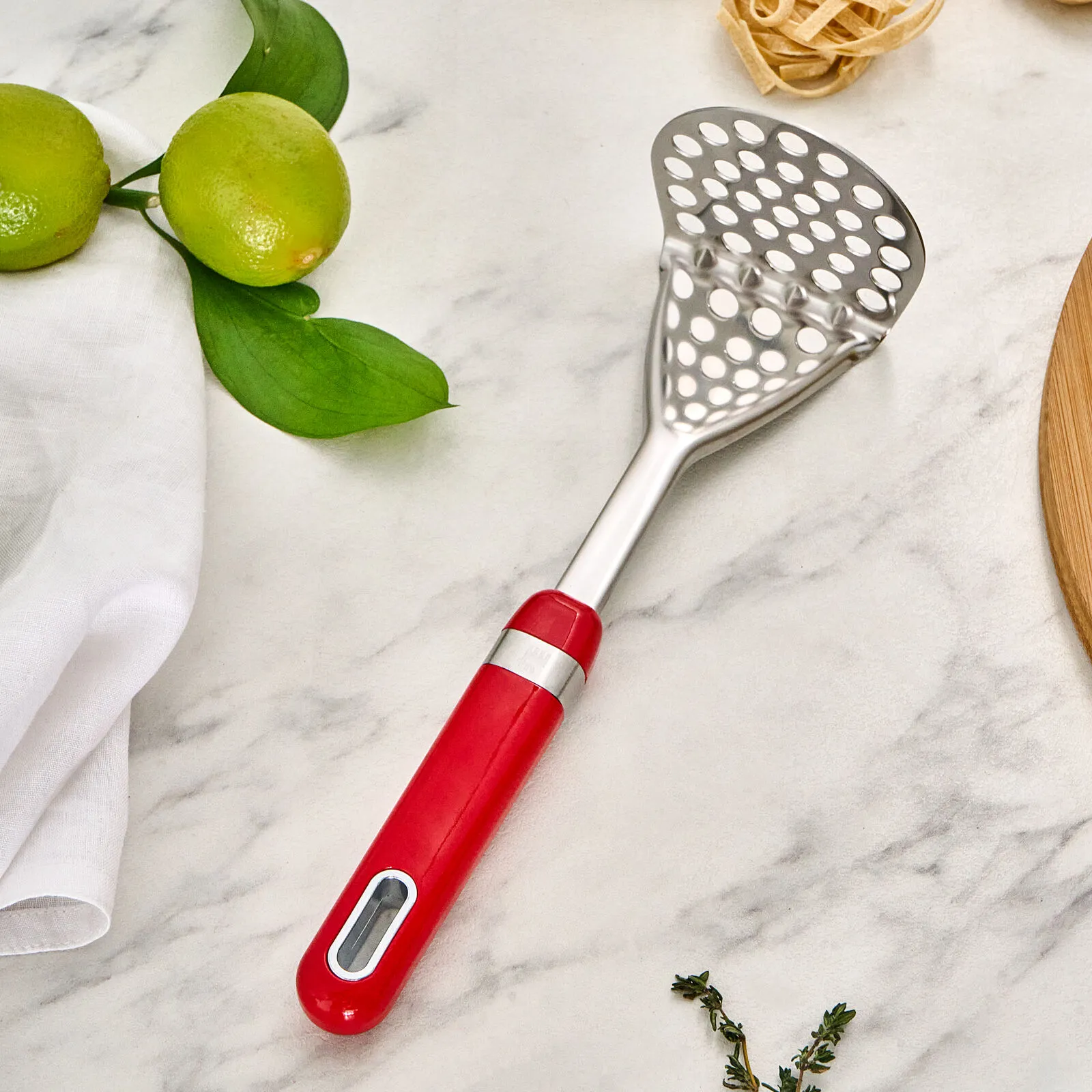 KARACA MASTERMAID EZİCİ, KIRMIZI