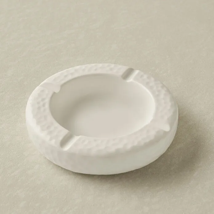 KARACA X REFİKA BEMBEYAZ YUVARLAK KÜLLÜ