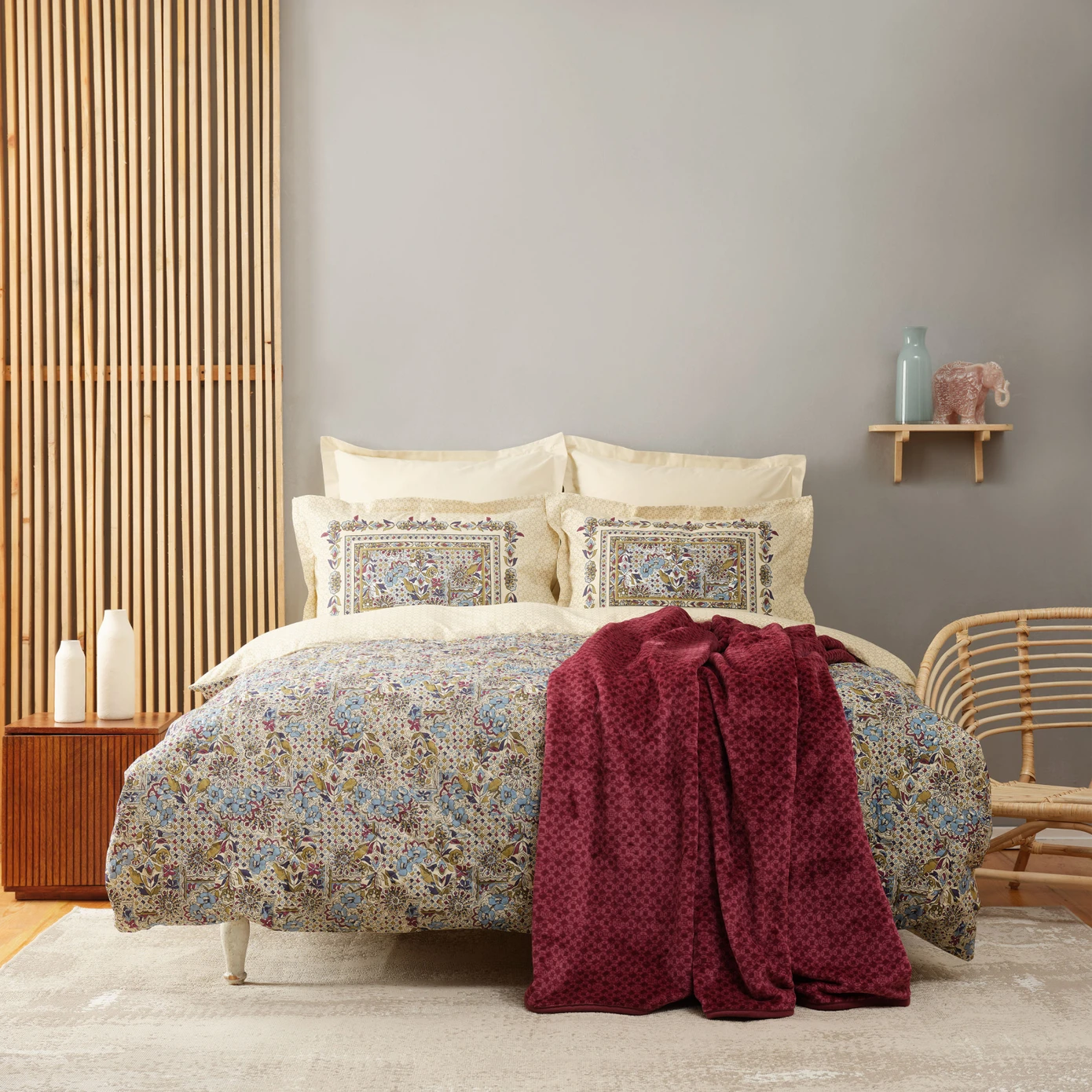 KH COTTAGE CLARET DOUBLE KS WINTER SET