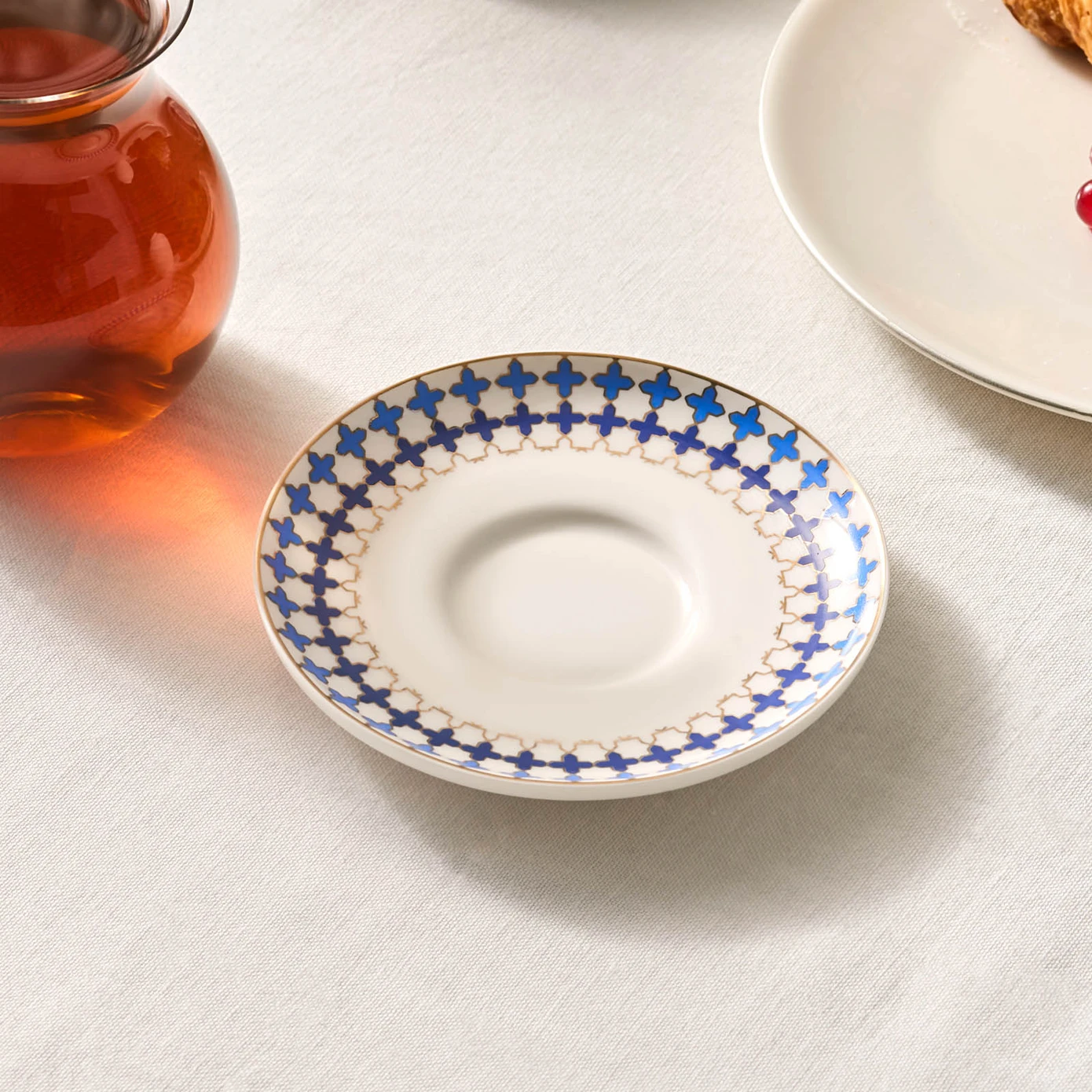 TATLICAN ANATOLIAN PORCELAIN TEA PLATE FROM KARACA