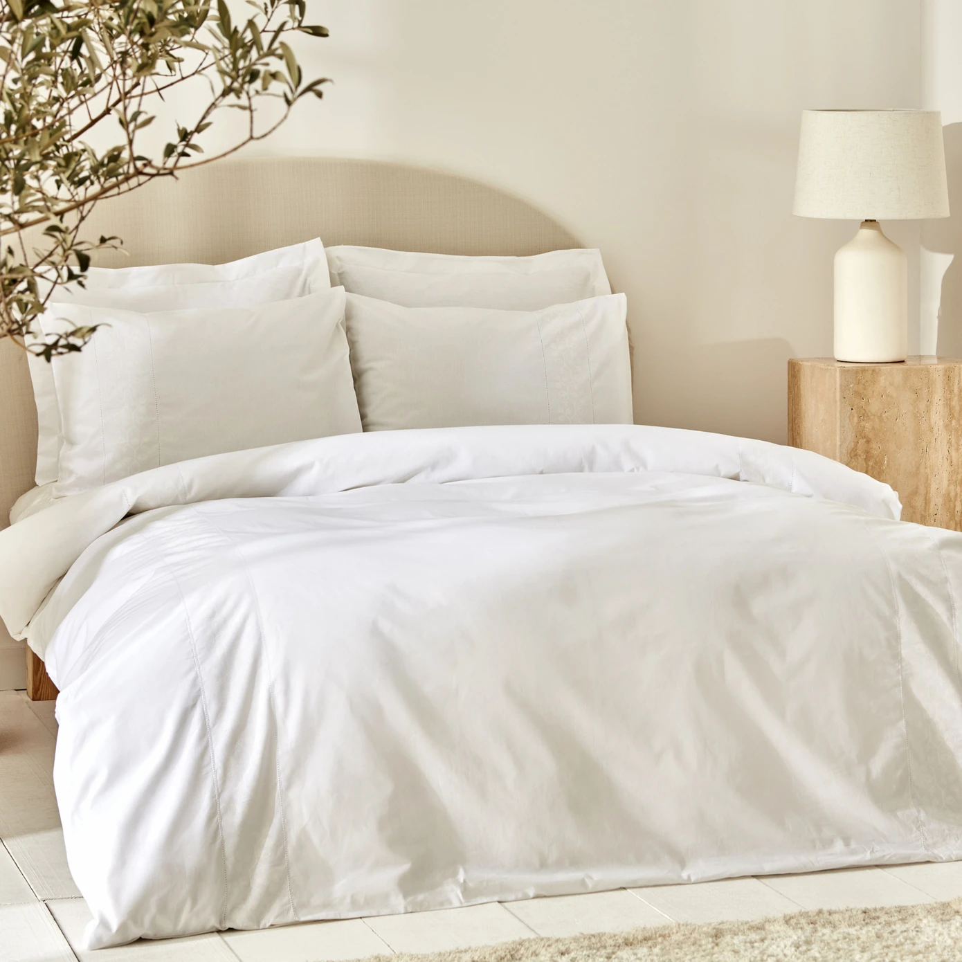WHITE COLL PUFF WHITE 100% PMK DOUBLE DUVET COVER