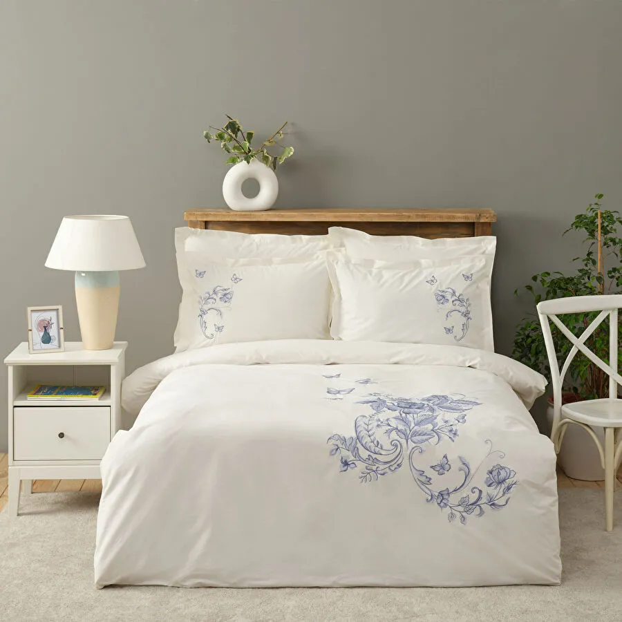[200.22.14.0110] EMILY WHITE 100% PMK DOUBLE EMBROIDERED DUVET COVER SET