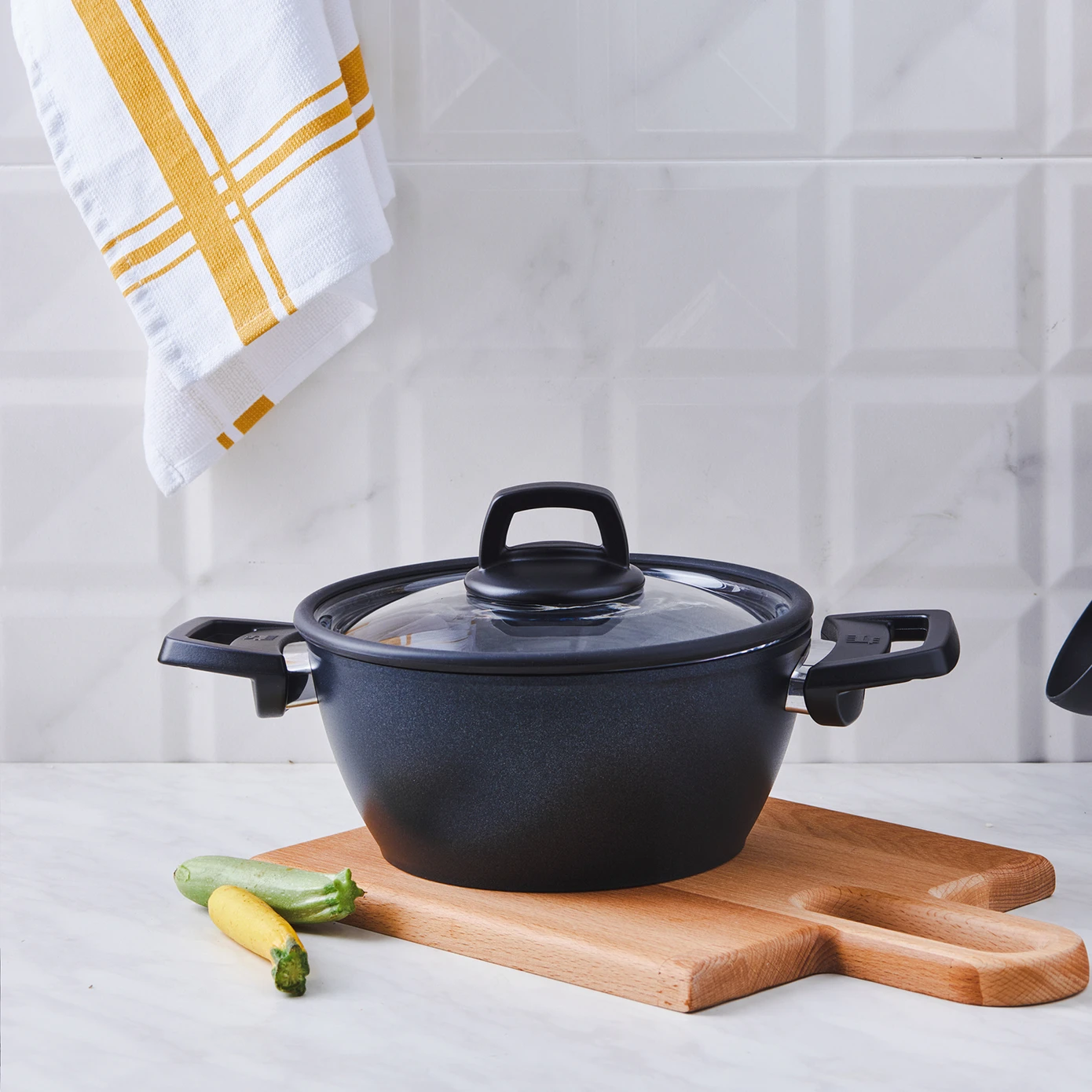 [153.03.08.2928] KARACA BIODIAMOND POWERFUL 20 CM POT