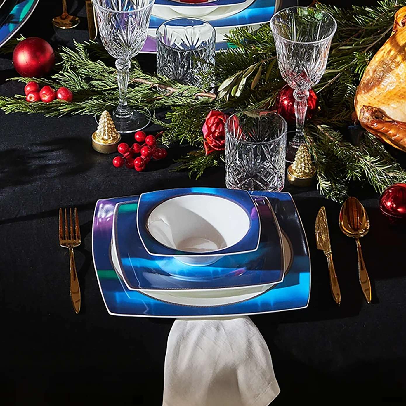 [153.03.08.1786] KARACA FINE PEARL AURORA 62 PIECE YMT SQUARE