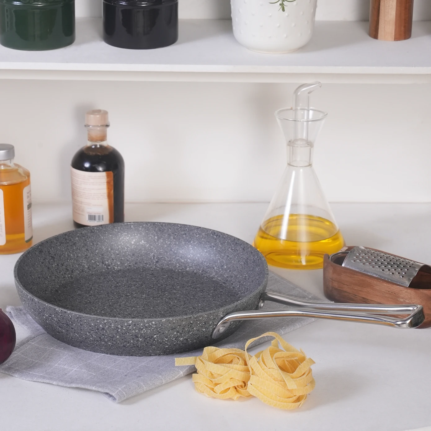 [153.09.01.1842] KARACA SALVADOR BIO GRANITE 26 CM PAN