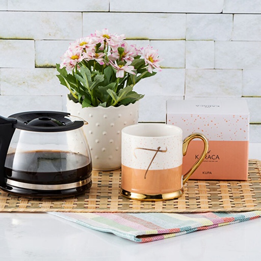 [153.03.06.1626] KARACA T LETTER MUG