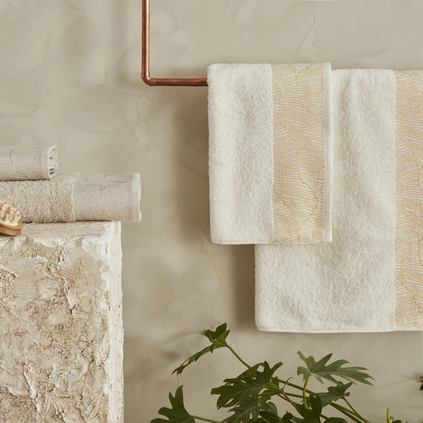 [200.22.14.0254] KH EDNA 4 PIECES OFFWHITE -BEIGE HAMAM SET